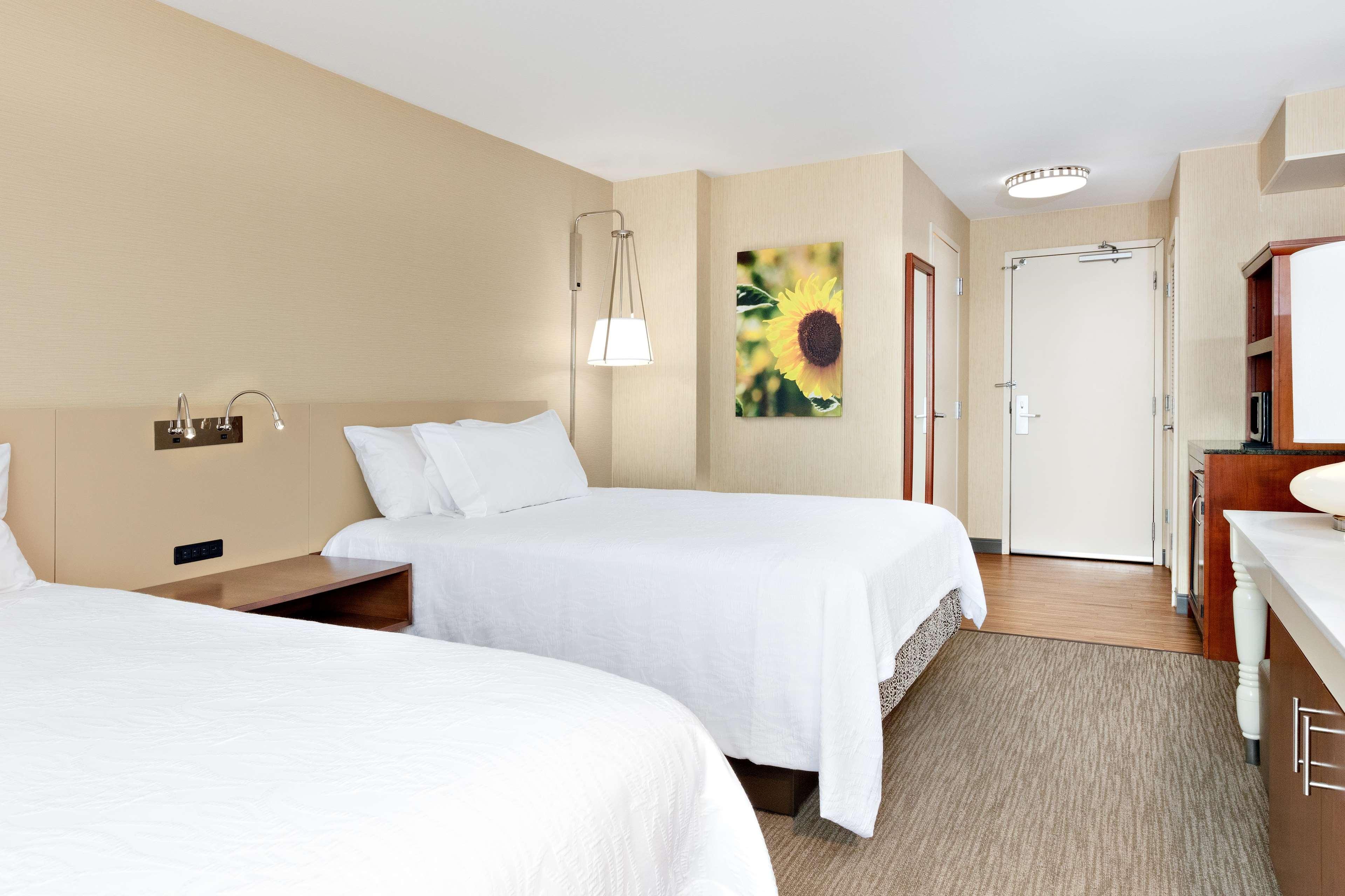 Hilton Garden Inn Folsom Exteriér fotografie