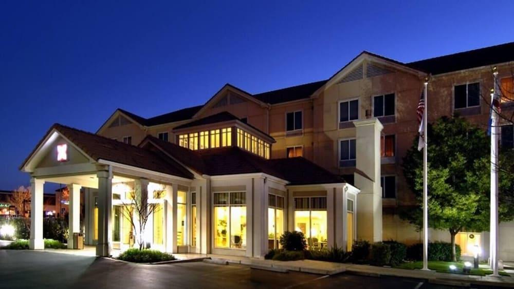 Hilton Garden Inn Folsom Exteriér fotografie