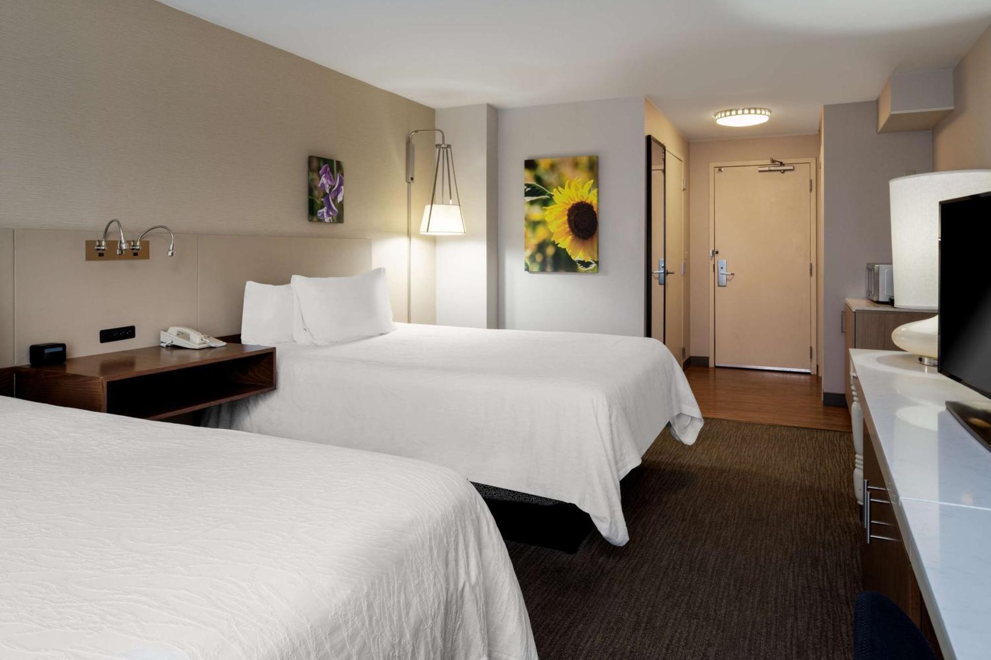 Hilton Garden Inn Folsom Exteriér fotografie
