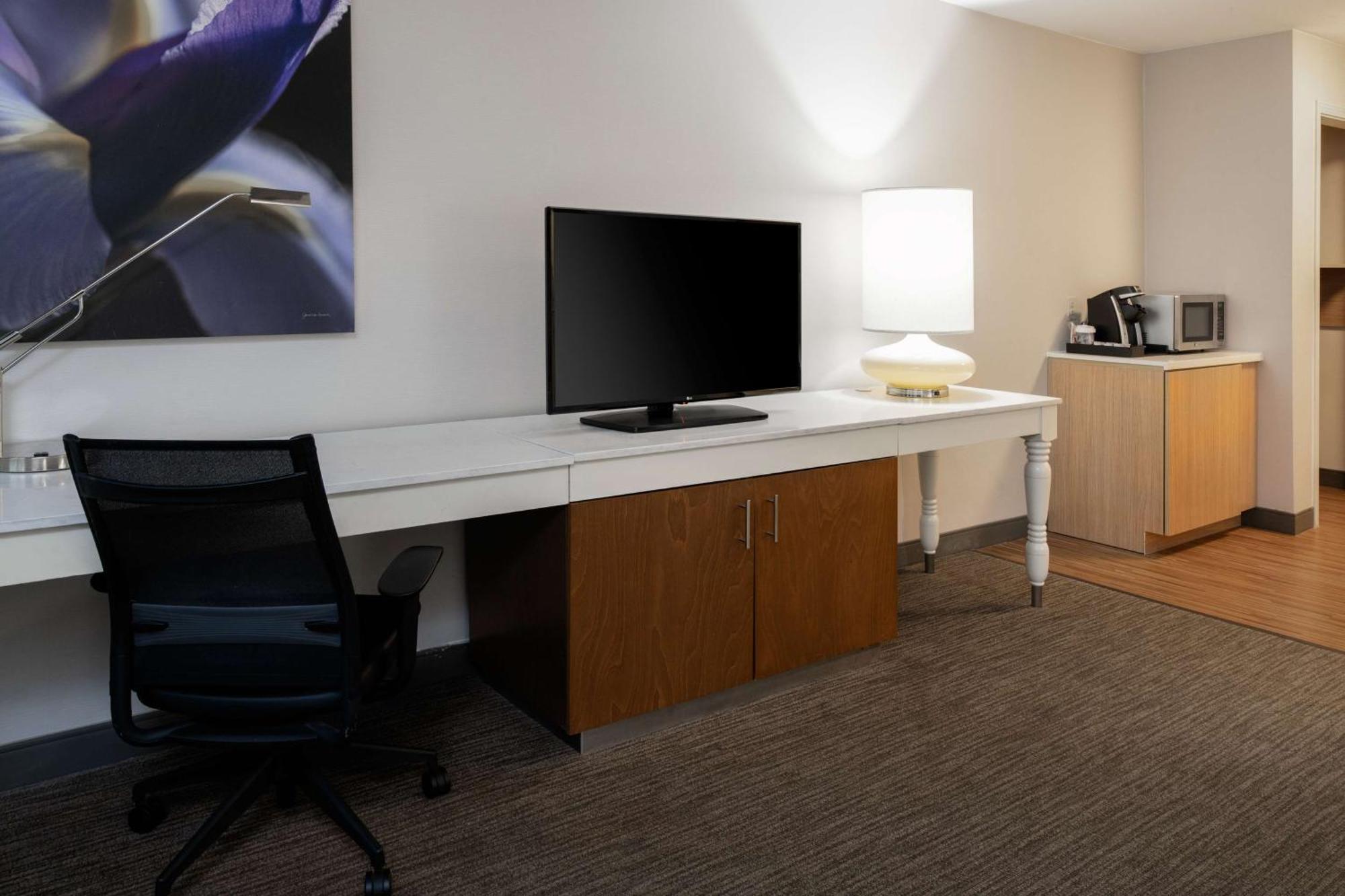 Hilton Garden Inn Folsom Exteriér fotografie